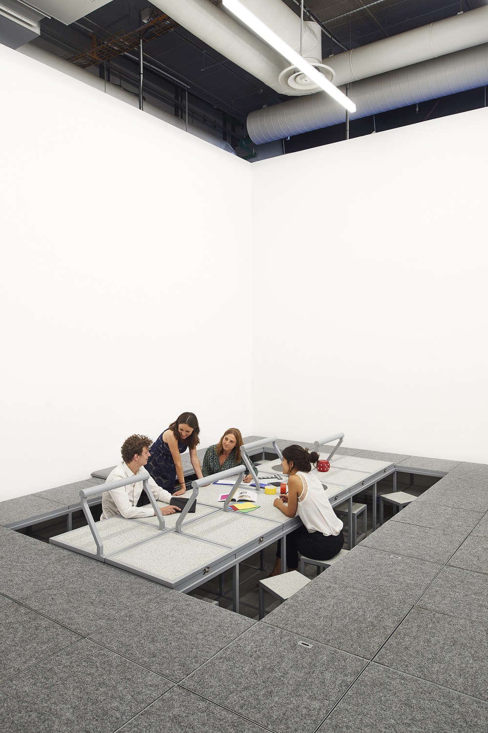 Vue de l'œuvre–espace "3-8" au Centre Pompidou